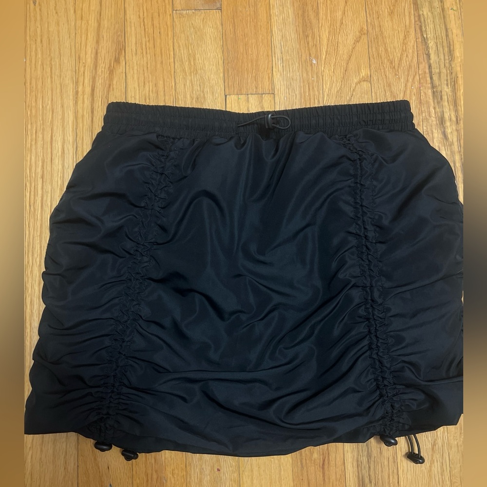 Jolie Black Ruched Skirt
